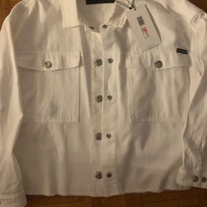 Woman white denim Calvin Klein jacket